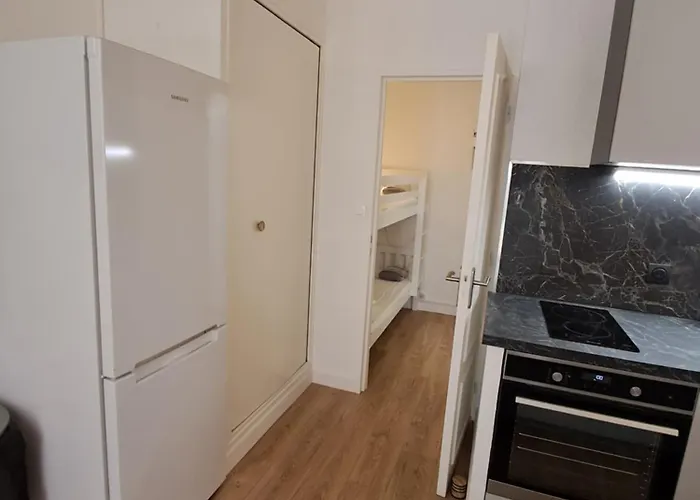 Bernard Lejlighed Saint-Cyr-sur-Mer